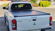 MITSUBISHI TRITON MR MQ CLUB CAB (EC) 2015-2023 MANUAL ROLLER SHUTTER COVER for Sports Bar tonneau hard lid