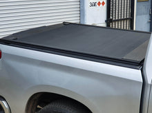 Chev Silverado 1500 2020+ 5FT MANUAL ROLLER SHUTTER COVER tonneau hard lid