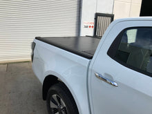 ISUZU D-MAX RG DC 2021+ ELECTRIC ROLLER SHUTTER COVER for Sports Bar tonneau hard lid RT1