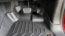 Mazda BT-50 DC 2021+ Bodyline 3D Floor Mats FloorLiner Carpet Protection