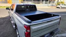 Chev Silverado 1500 2010-2023 5FT ELECTRIC ROLLER SHUTTER COVER tonneau hard lid