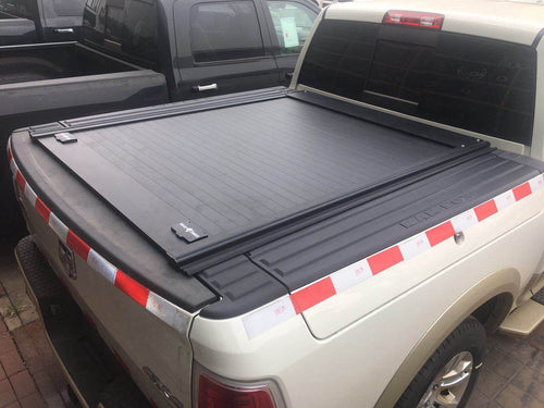 Dodge RAM 1500 2009-2023 Laramie 5.5FT with RAMBOX MANUAL ROLLER SHUTTER COVER tonneau hard lid